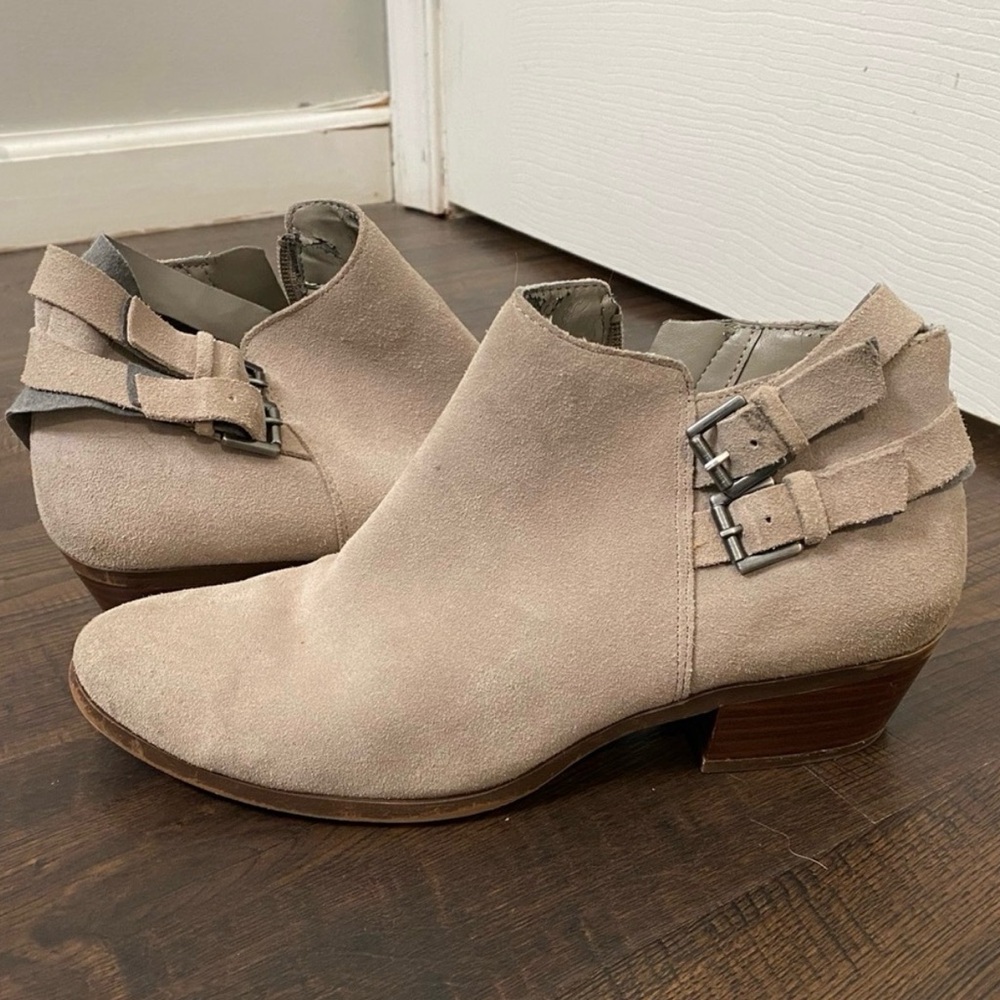 Sam Edelman Petal Taupe Suede Ankle Boots Size 8